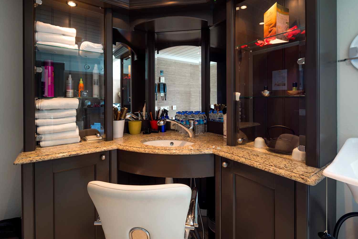 Hair Salon