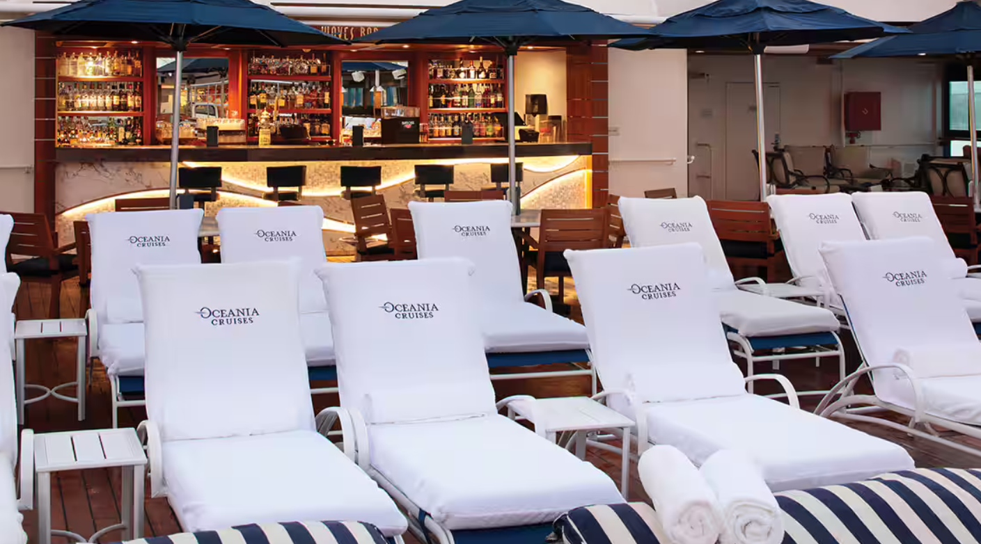 Waves Bar_1